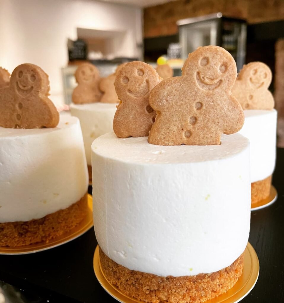 Individual gingerbread cheesecakes from The Somerset Cheesecakery