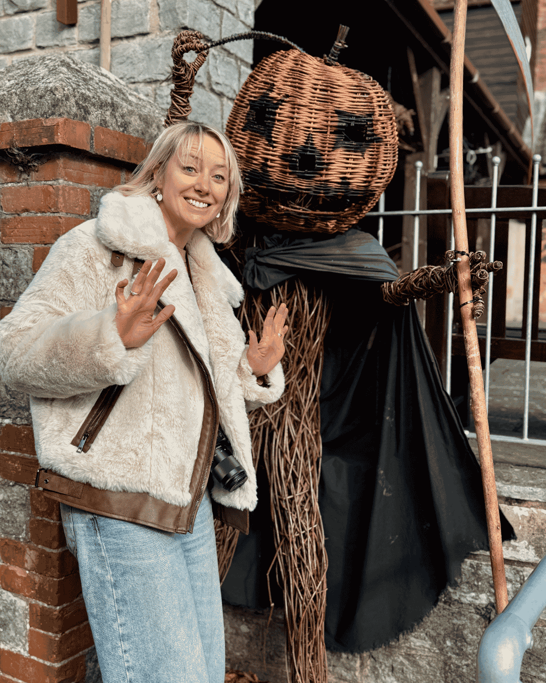 Halloween Trail Coates Willow Somerset